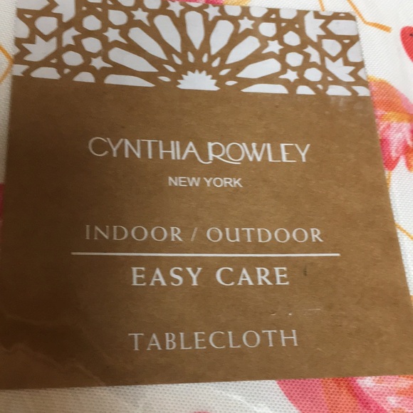 Cynthia Rowley Pink Flamingo Tablecloth - Picture 2 of 6